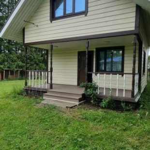 Фотография Коттеджа Частный дом Дом возле Ясеня