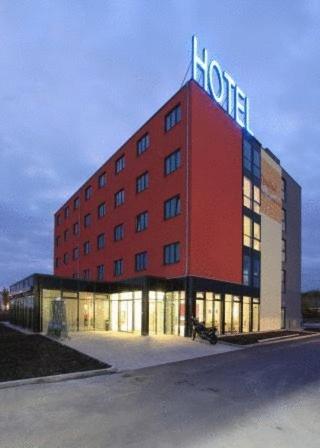 Фотография гостиницы Qualitel Hilpoltstein