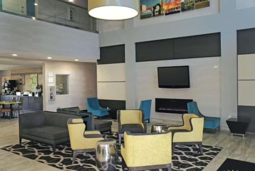 Фотография гостиницы La Quinta by Wyndham Columbus - Edinburgh