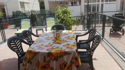 Фотография гостевого дома ADOSADO NUEVA OROPESA