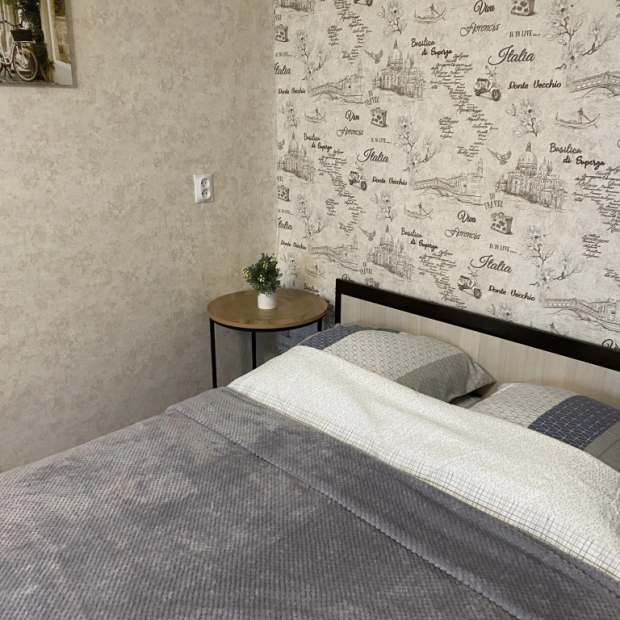 Фотографии квартиры 
            Квартира в Центре Города Шахты