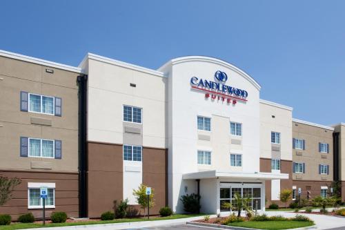 Фотография гостиницы Candlewood Suites Sumter, an IHG Hotel