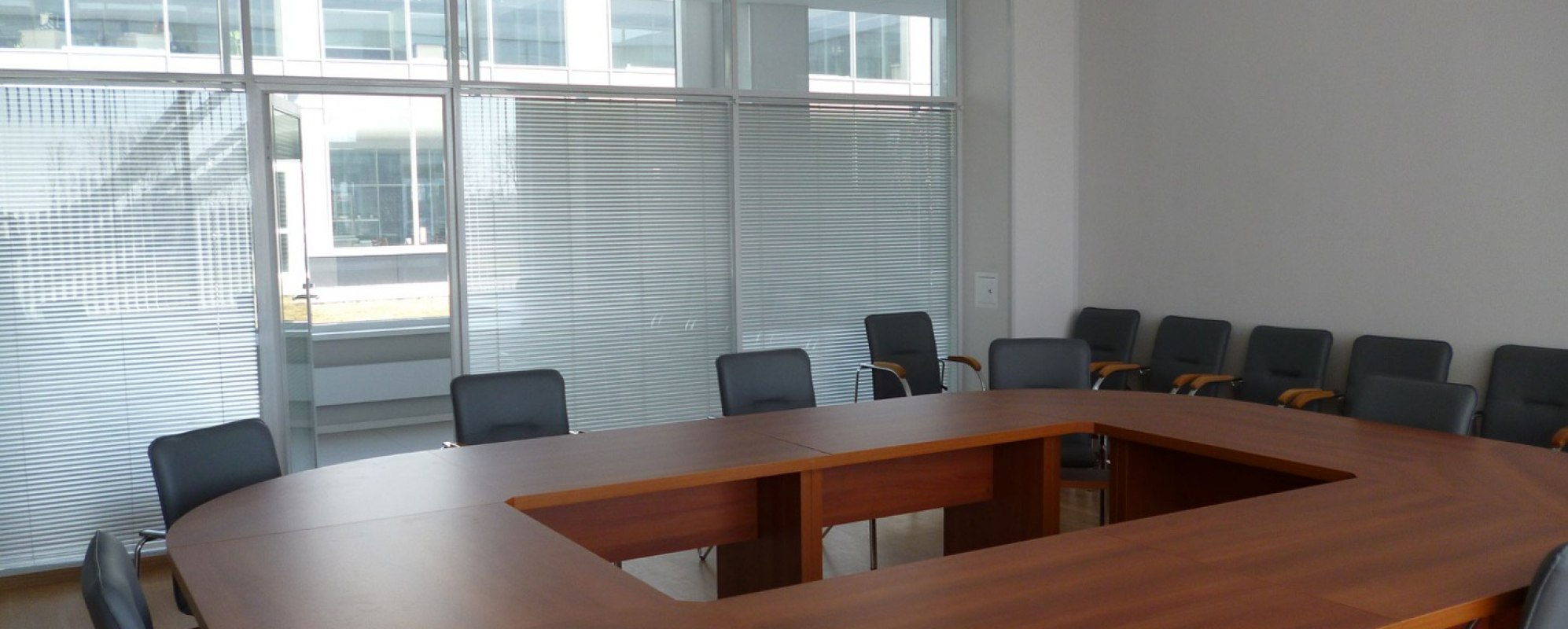 Фотографии комнаты для переговоров Наноцентр