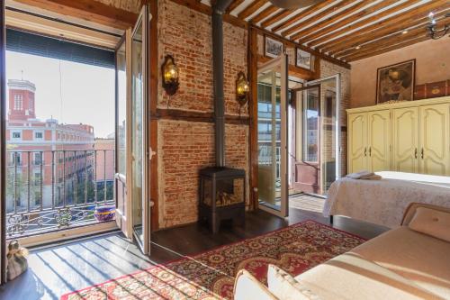 Фотография квартиры 1851: Exceptional 19th century studio in Madrid