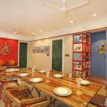 Фотография гостиницы Theory9 Premium Service Apartments Khar