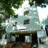 Фотография гостиницы Season 4 Residences -Thiruvanmiyur (Near Tidel park and Apollo Proton cancer center)