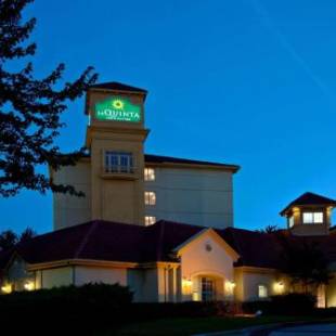 Фотографии гостиницы
La Quinta by Wyndham Greensboro NC