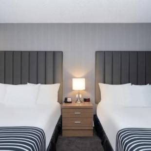 Фотографии гостиницы
Sandman Signature Sherwood Park Hotel