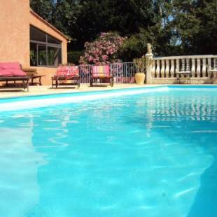 Фотографии гостевого дома
La Douloire