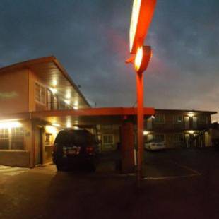 Фотографии гостиницы
Palms Motel