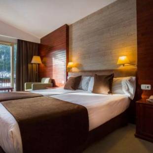 Фотография гостиницы Hotel Piolets Soldeu Centre