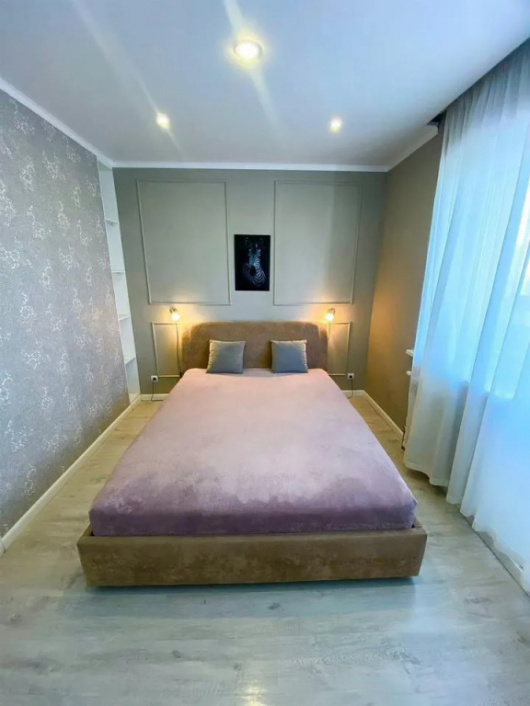 Фотографии квартиры 
            Квартира на Джамбула 27к1