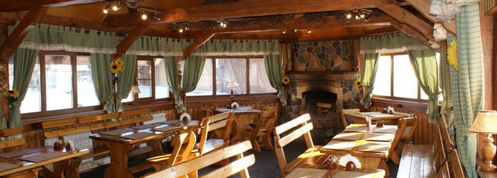 Фотография банкетного зала Трембита