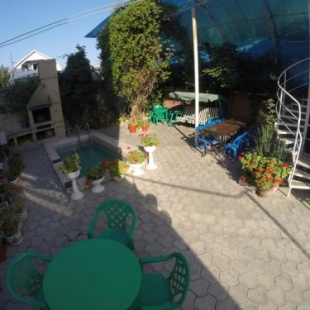 Фотография гостевого дома На Терской, 108