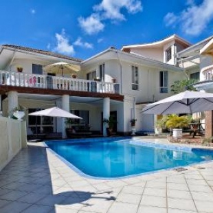 Фотография гостевого дома Carana Hilltop Villa