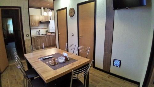 Фотографии мини отеля
Аллея