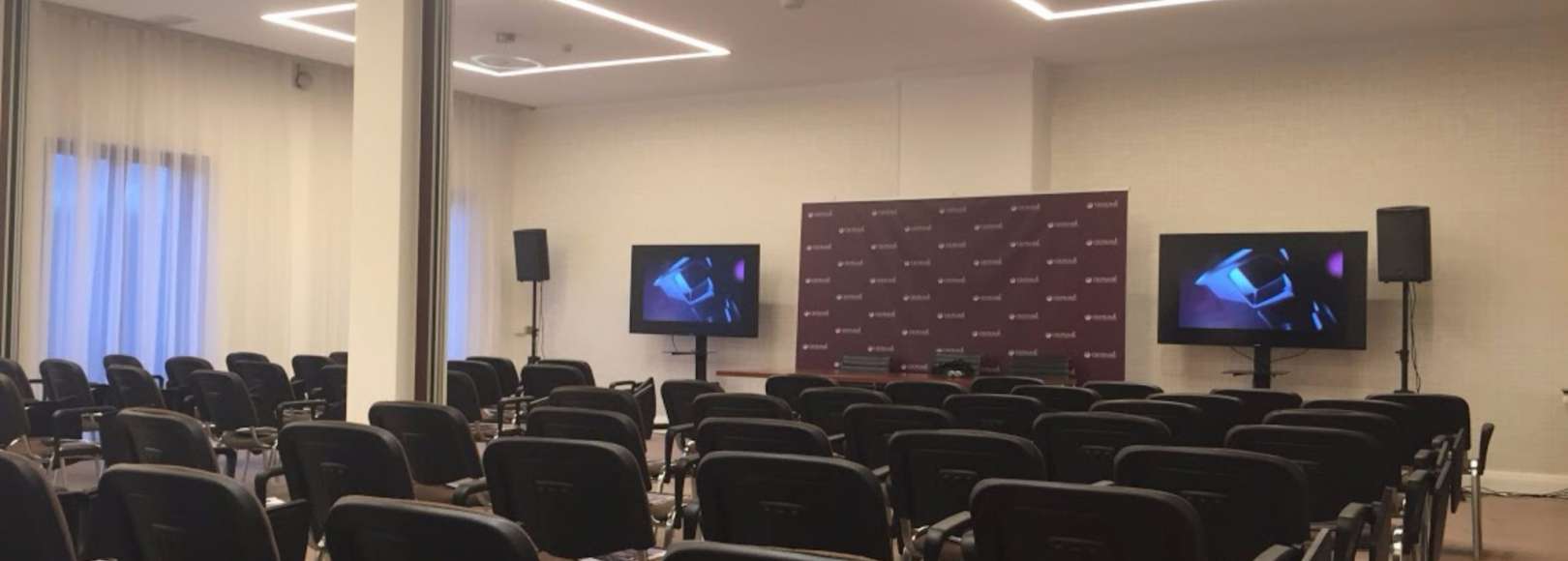 Фотография банкетного зала Зал для конференций