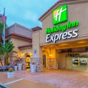 Фотографии гостиницы
Holiday Inn Express San Diego - Sea World Area, an IHG Hotel