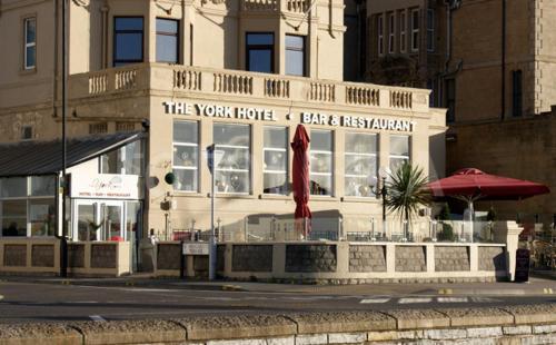 Фотография гостиницы The York Hotel
