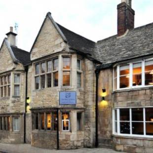 Фотографии гостиницы
The Bull And Swan