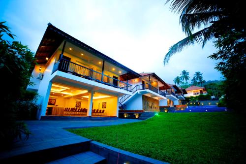 Фотография гостиницы Athirapally Green Trees