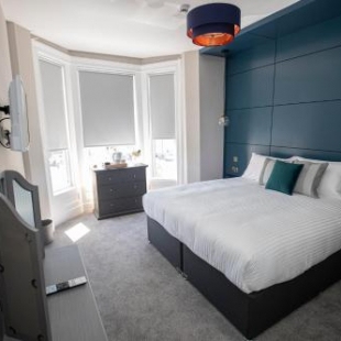 Фотография гостевого дома Lynwood House