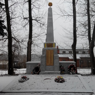 Фотография достопримечательности Братская могила воинов 238 стрелковой дивизии