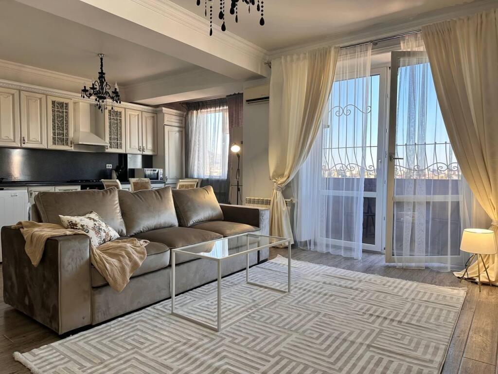 Фотография квартиры Как дома 05 на улице Батырая 136Лк2