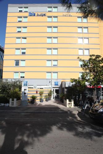 Фотография гостиницы Hotel Ibis Budget Nice Palais Nikaia