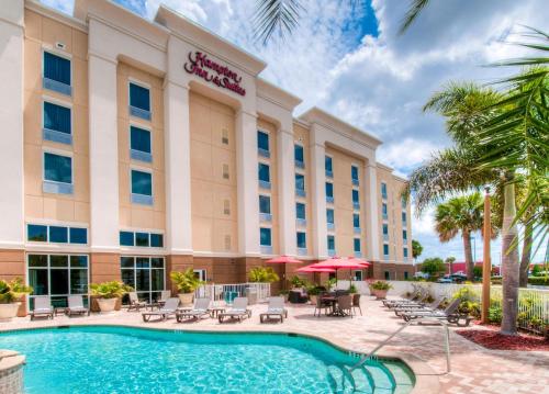 Фотография гостиницы Hampton Inn & Suites Fort Myers-Colonial Boulevard