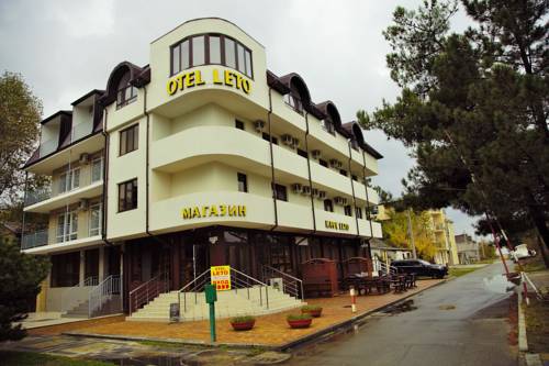 Фотографии гостиницы
Лето