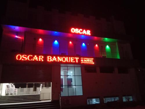 Фотография гостиницы Oscar Banquet and Hotel