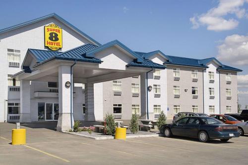 Фотография гостиницы Super 8 by Wyndham Fort Saskatchewan