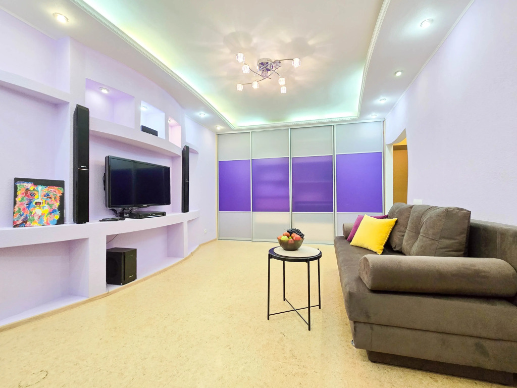 Фотография квартиры Апартаменты на Эшкинина Сеть ЙоХоум