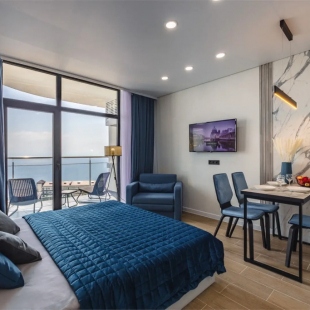 Фотография квартиры Апартаменты Крымский Рей Студия Blue Blues прямой вид на море