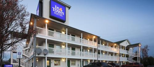 Фотография гостиницы InTown Suites Extended Stay Chesapeake VA – I-64