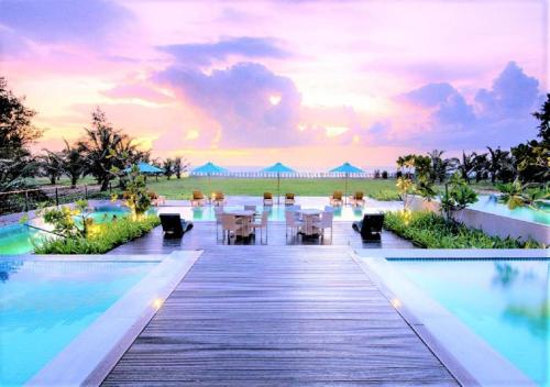 Фотографии гостиницы 
            Aprota Villas Arugambay