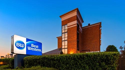 Фотография гостиницы Best Western Hampton Coliseum Inn