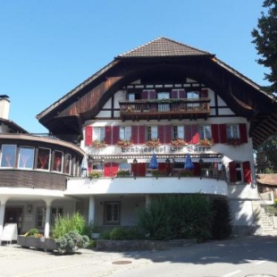 Фотография гостевого дома Hotel Bären Bern-Neuenegg
