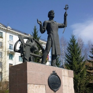 Фотография Памятник И.Н. Бушуеву