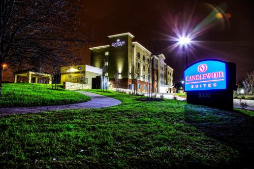 Фотография гостиницы Candlewood Suites - Austin North, an IHG Hotel