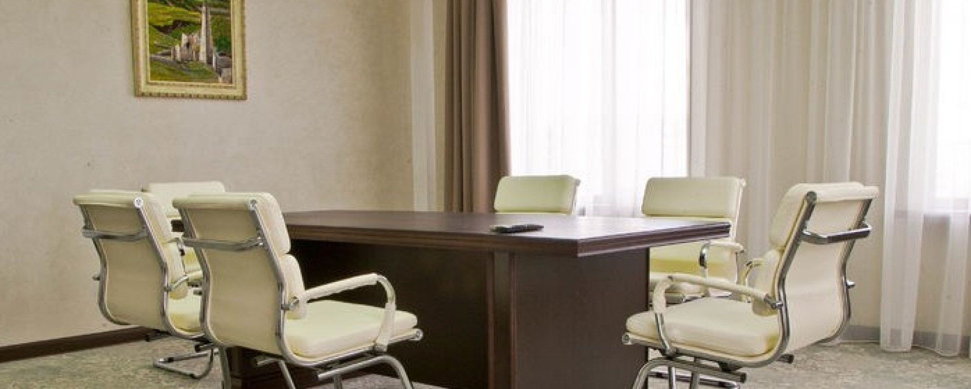 Фотографии комнаты для переговоров Зал совещаний