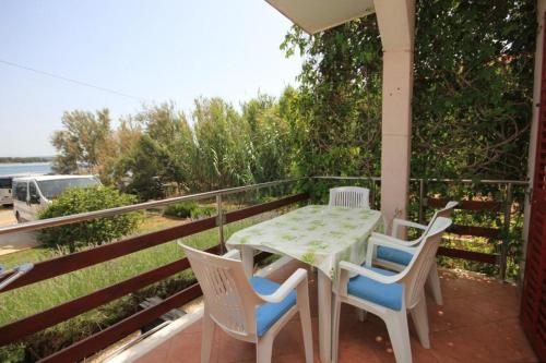 Фотография гостевого дома Apartments by the sea Kraj, Pasman - 8247