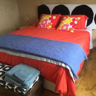 Фотографии базы отдыха 
            Fallow Hut