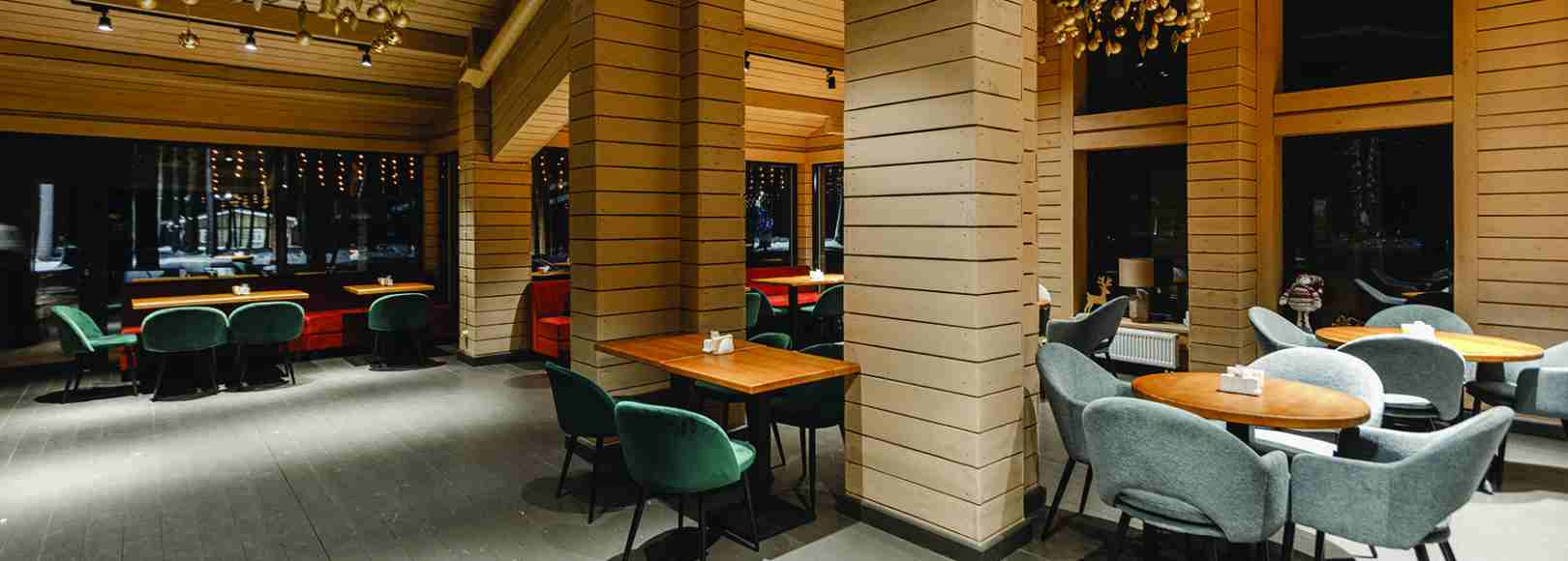 Фотография банкетного зала Залы ресторана Шишкин