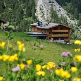 Фотографии гостевого дома
LUX ALP CHALET am Arlberg