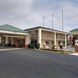 Фотография гостиницы Quality Inn & Suites Clarksville
