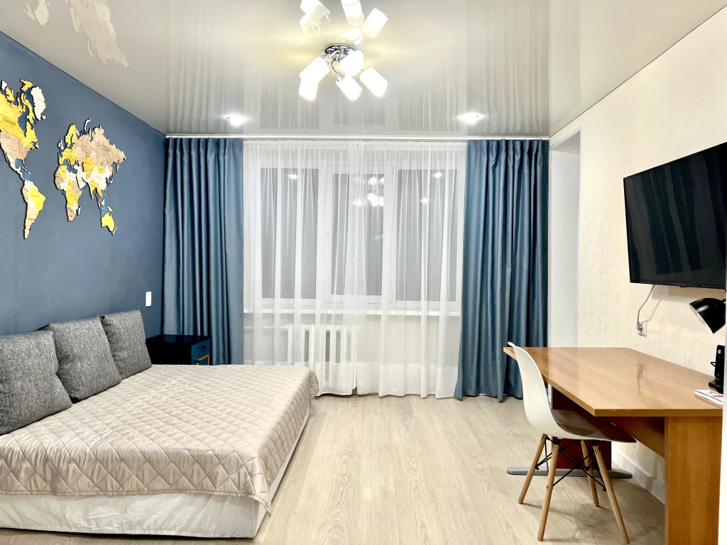 Фотография квартиры Квартира Двухкомнатная на Айской