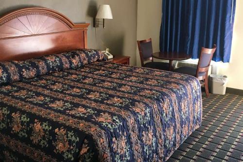 Фотография мотеля Travelodge by Wyndham Orangeburg