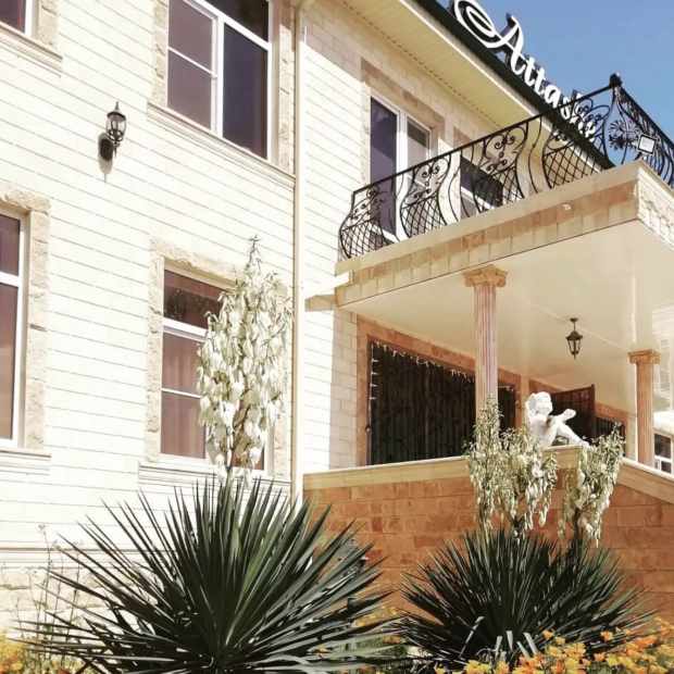 Фотографии гостевого дома
Атташе